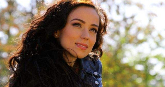 Olivia Steer va fi "librar pentru o zi", la libraria Bizantina