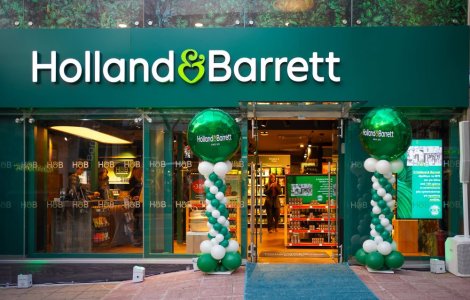 Fourlis aduce Foot Locker în România! Află ce magazine noi vor deschide