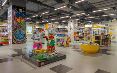 LEGO înregistrează vânzări...