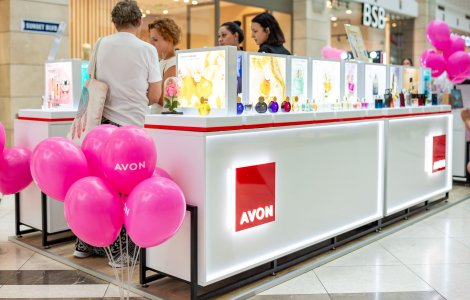 Descoperă costurile surprinzătoare pentru deschiderea unei francize Avon în România