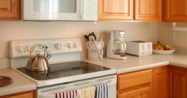  Top  Sunt NELIPSITE din bucatarie! Zece alimente care nu expira NICIODATA