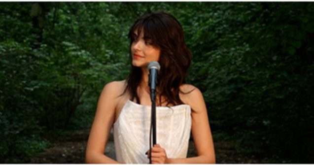 Noua interpretare a Sabrinei Stoica te va face să vezi toamna altfel