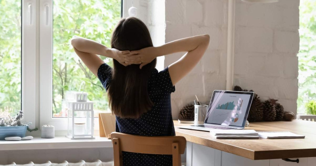 Transformă stresul revenirii la birou în mindfulness!