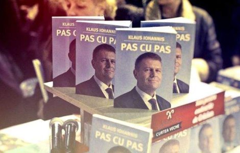 Cartea "Pas cu Pas", cea mai vanduta in luna noiembrie pe elefant.ro