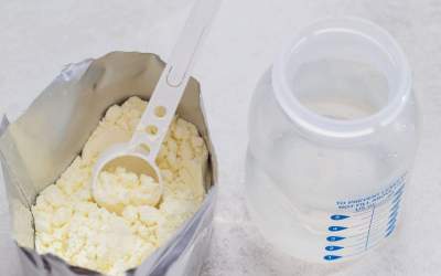 Laptele praf în alimentația...