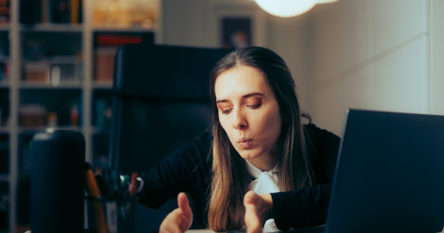 Adevărul ascuns despre perfecționism: legătura cu traumele emoționale