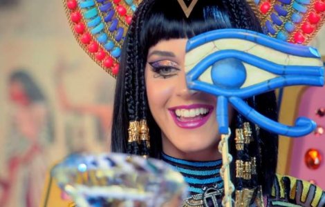  Video  "Dark Horse", cel mai in voga videoclip in 2014
