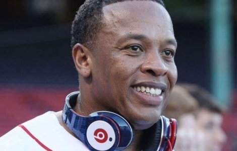 Forbes: Dr. Dre este cel mai bine platit muzician din 2014