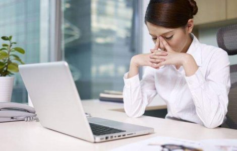  Top  TOP 10 cele mai SURPRINZATOARE lucruri care iti dau o stare PROASTA