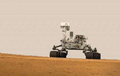 Robotul Curiosity a descoperit molecule organice si gaz metan pe Marte