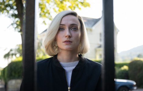 Transformarea incredibilă a lui Sophie Turner: De la actriță la hoață de bijuterii celebră?