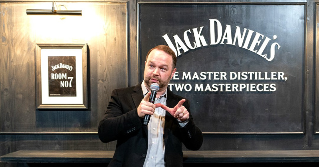 Descoperă secretele unui Master Distiller de renume mondial la București