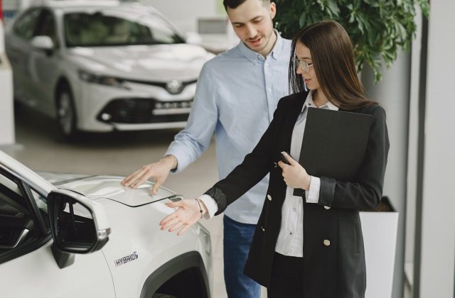 Cum poate un broker auto să te ajute să găsești mașina perfectă