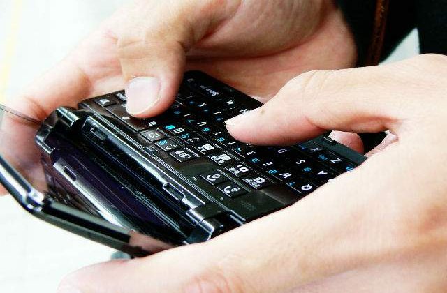 Tuturor ni s-a intamplat! Cum iti PROTEJEZI datele personale cand ti se FURA telefonul