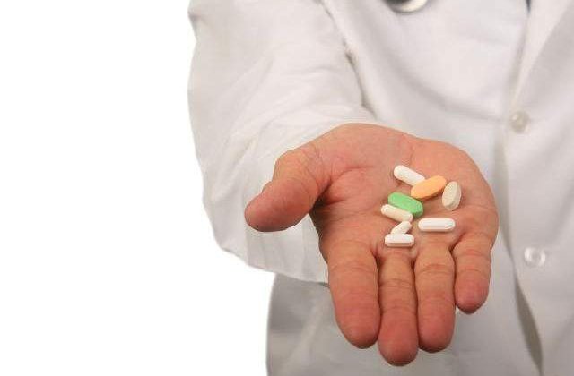 ATENTIE la paracetamol sau ibuprofen! Cum poti EVITA efectele secundare ale analgezicelor