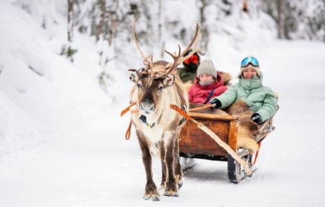 Descoperă reducerile incredibile de Black Friday: Vacanțe de vis în Maldive sau Laponia la prețuri uimitoare