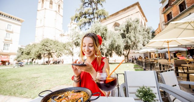 Gastronomia din Valencia: cele mai bune locuri pentru a savura paella