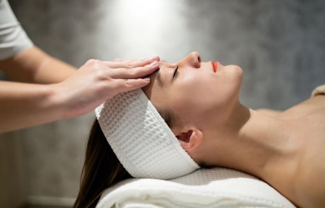 Ești cosmetolog? 5 motive să folosești produsele Gerovital H3 Equilibrium