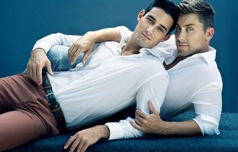 Lance Bass, fost membru `N Sync, s-a CASATORIT cu logodnicul lui