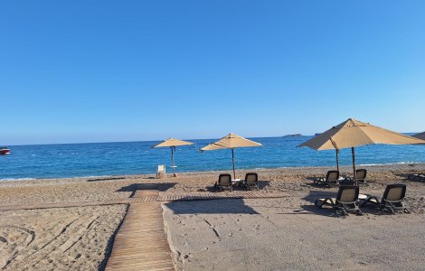 Descoperă destinațiile de vis Paralela 45 pentru 2025 și află cât costă