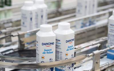 Românii își schimbă...