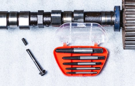 Extractor pentru șuruburi: un instrument indispensabil în trusa oricărui mecanic auto