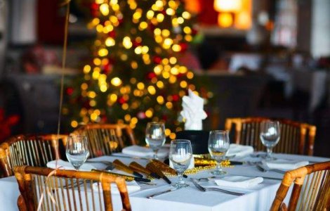  Top  Zece metode SIMPLE de a evita EXCESELE alimentare de Sarbatori