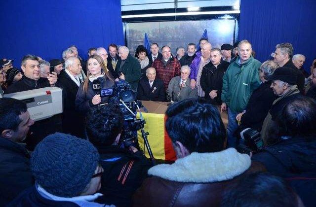 TVR: 1.000 de persoane au retrait Revolutia in Studioul 4