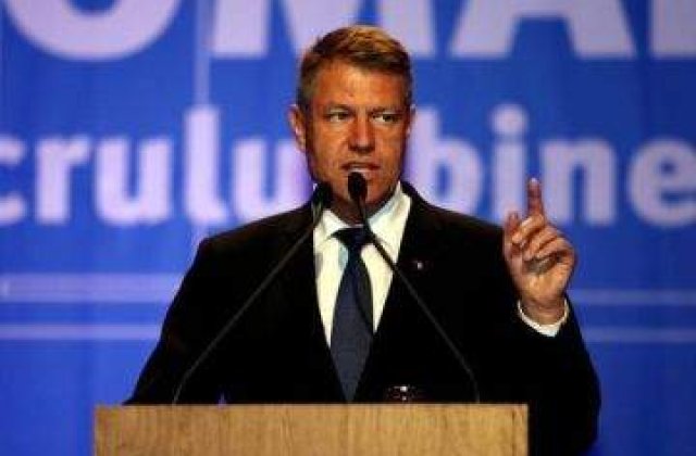 Iohannis, de Craciun: Voi face TOT ca familiile sa se reuneasca in mandatul meu