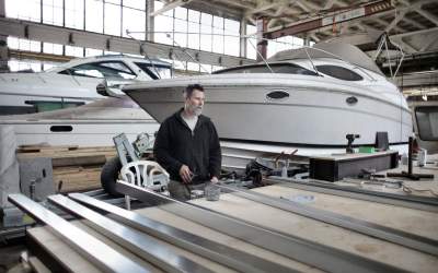 Dezvoltarea unei afaceri în...