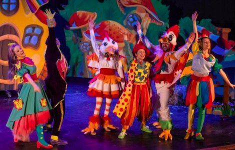 Cum Teatrul Muzical Ambasadorii transformă viețile copiilor din zone izolate cultural?