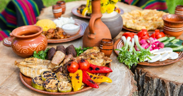 Avertismentul ANSVSA: Pericolele ascunse în alimentele de sărbători