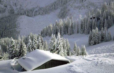  Top  Scapam de ninsori la inceputul anului 2015? Prognoza meteo pana pe 11 ianuarie