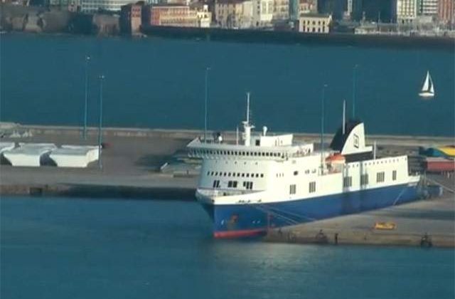 Pasagerii feribotului Norman Atlantic au fost evacuati