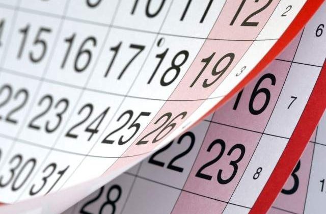 Cate zile LIBERE legale vor avea romanii in 2015