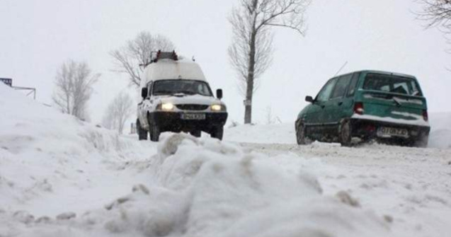 DN 22 si trei drumuri judetene din Buzau, inchise din cauza nametilor