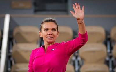 Simona Halep surprinde din...