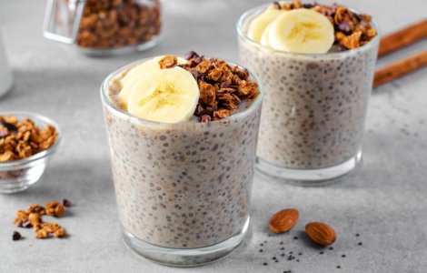 Rețete simple și nutritive cu băuturi vegetale din migdale