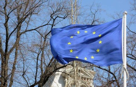 CE cere grecilor sa sustina reformele pentru cresterea economica