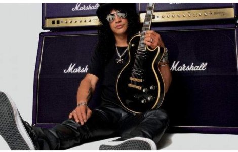 Slash s-a despartit de sotia sa dupa 13 ani de casnicie