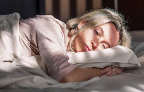 Cum să ai un somn liniștit în perioada sărbătorilor?