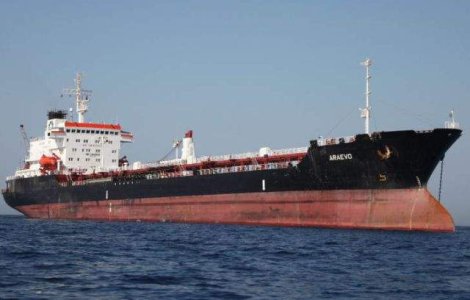 Un marinar roman, UCIS intr-un atac asupra unui petrolier in Libia