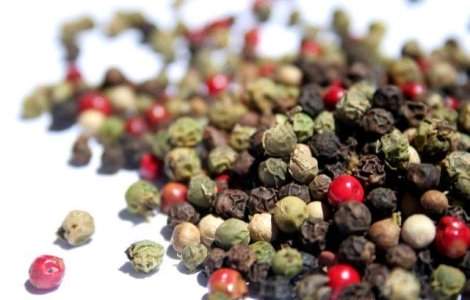  Top  Este la indemana oricui! Ce NU STIAI ca poti face cu PIPERUL