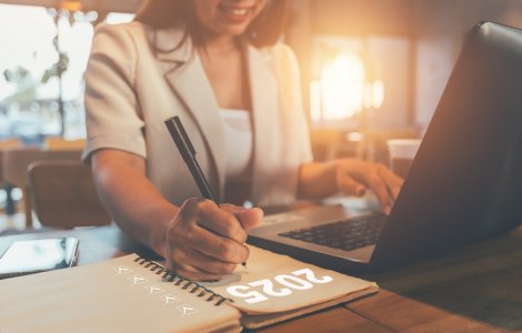 Secretul din spatele rezoluțiilor de Anul Nou: Cum să le transformi în realitate cu ajutorul psihologului?