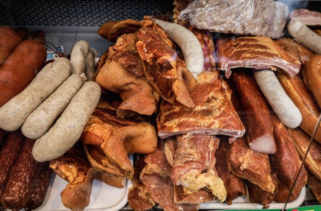 Top 5 cele mai apreciate produse tradiționale din carne