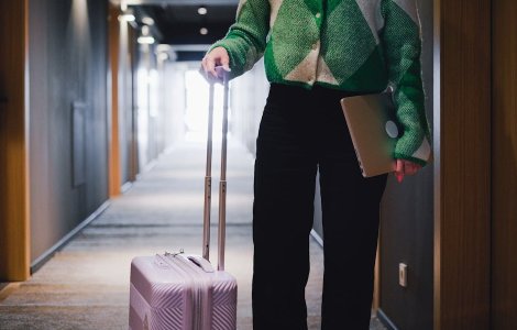 Unde visează românii să lucreze în străinătate? Destinații surprinzătoare!