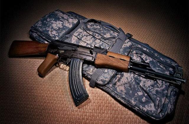 [Video] MASACRU in Paris: Atac ARMAT la sediul unui ziar! Cel putin 12 morti