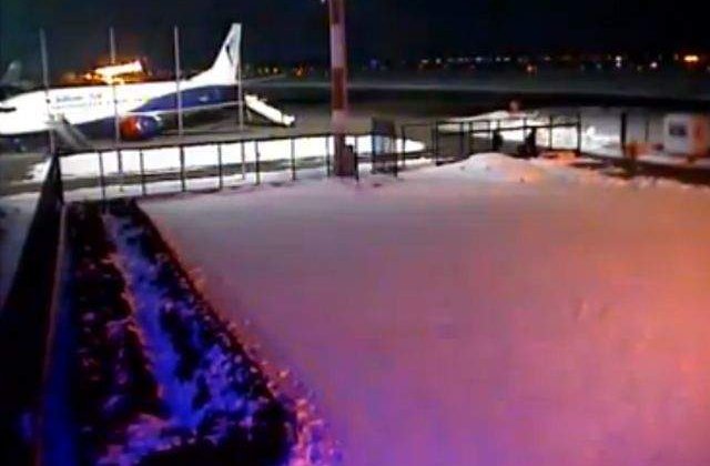 [VIDEO] Un posibil METEOR, surprins deasupra Romaniei! Ce spun specialistii