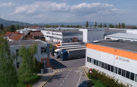 Unirea surprinzătoare care va transforma industria ambalajelor sustenabile: DS Smith și International Paper fac echipă oficială