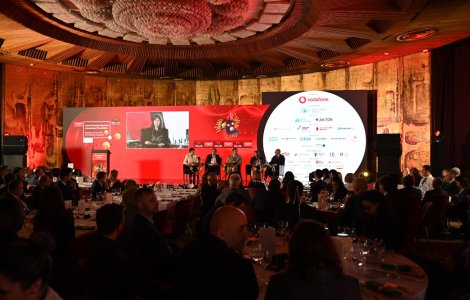 Vodafone schimbă regulile jocului în afaceri și investiții